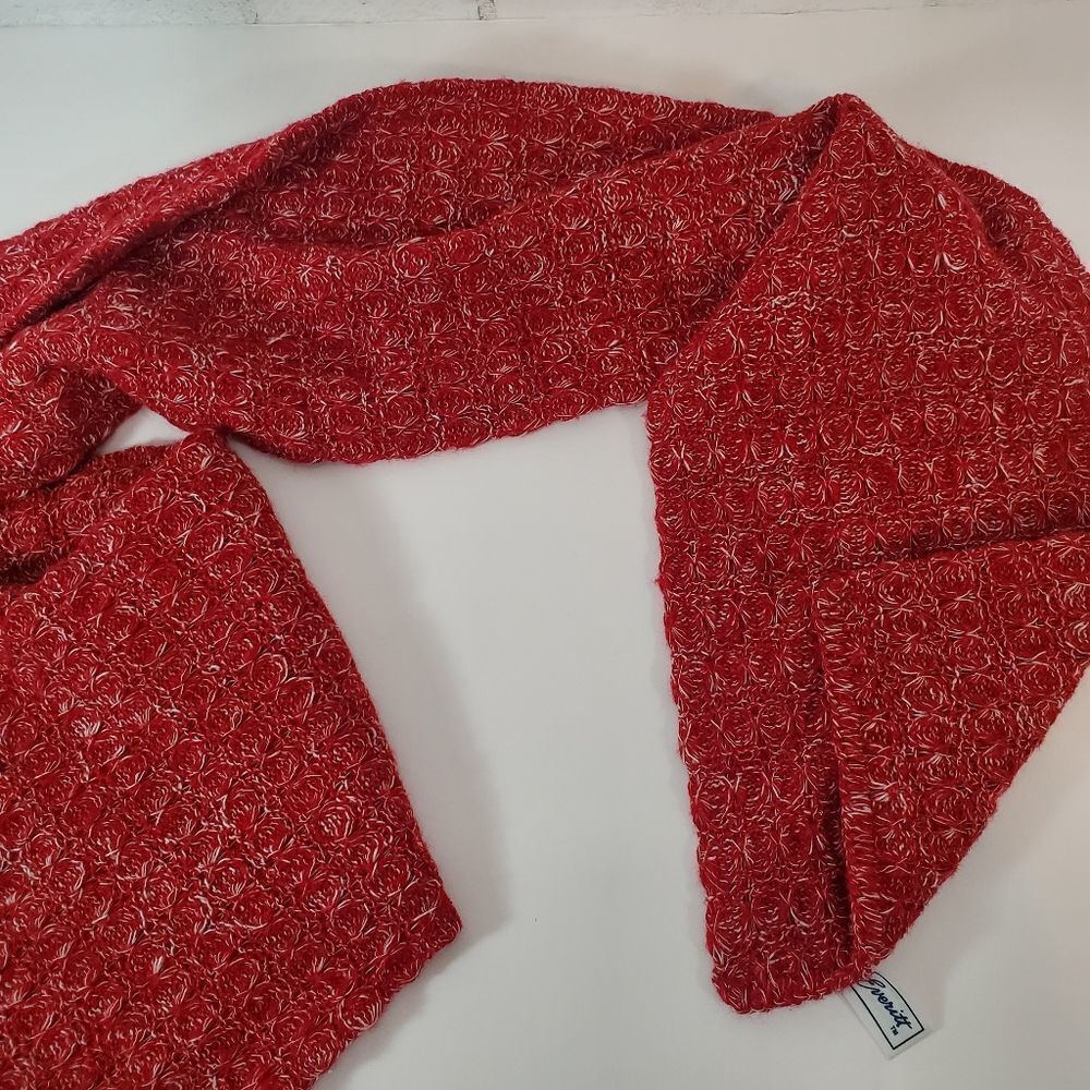 Everitt cute red scarf‎